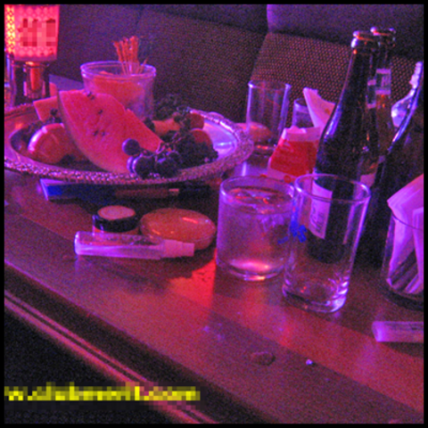 청담 나이트 조각